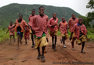 Children playing during NTD activities in Nigeria. Photo: Patrick Adams, RTI International.