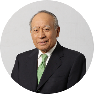 Tabung haji ialah singkatan bagi 'lembaga urusan dan tabung haji' (luth) malaysia yang peranan asalnya menguruskan perjalanan jemaahhaji dari malaysia pergi ke makkah setiap tahun. Th Plantation Berhad