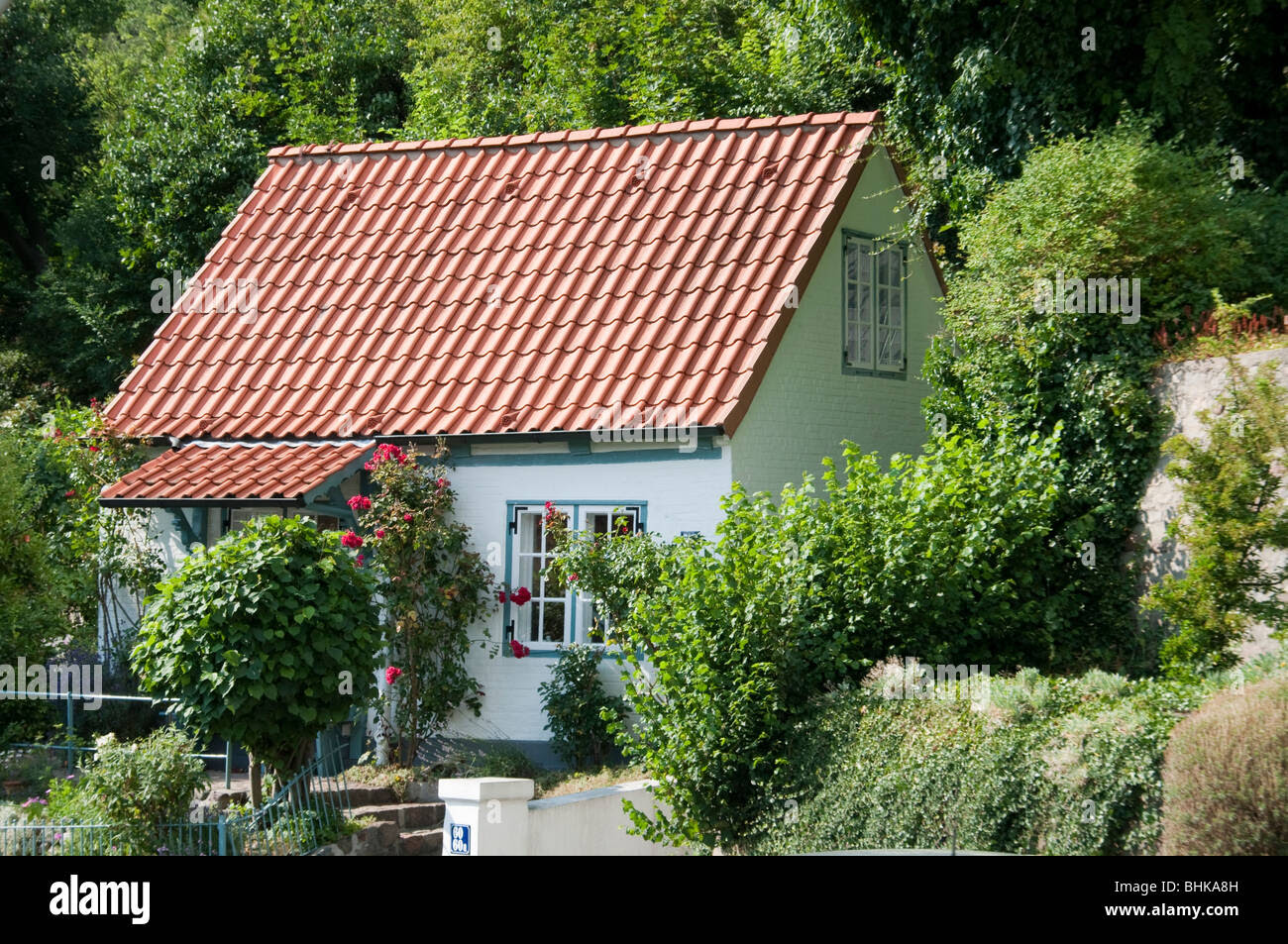 Kleines Haus Kaufen Wurzburg Nino Bochorishvili
