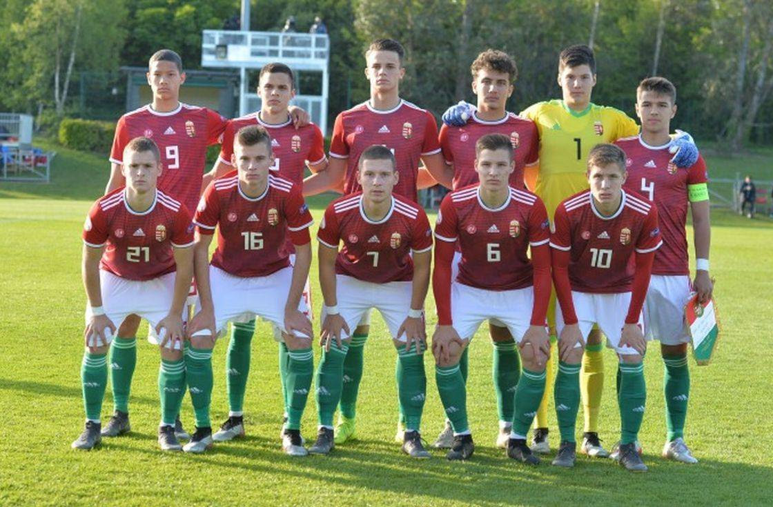 A grafikonok magyarázata az oldal alján olvasható. U17 Magyarorszag Spanyolorszag 1 1 0 1 11 Esekkel 4 5 Dvtk Hirek Labdarugas