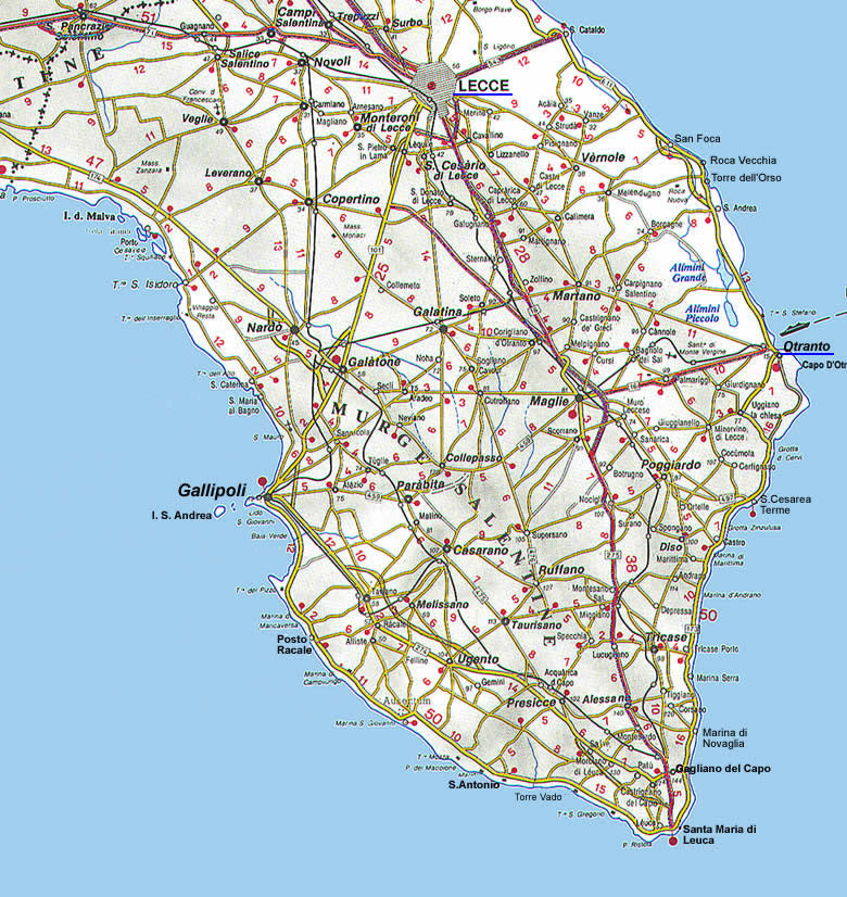 Il gargano, il cosiddetto sperone d'italia posto a nord della puglia è un rigoglioso. La Cartina Della Puglia Con Mappa Delle Varie Subregioni Della Puglia