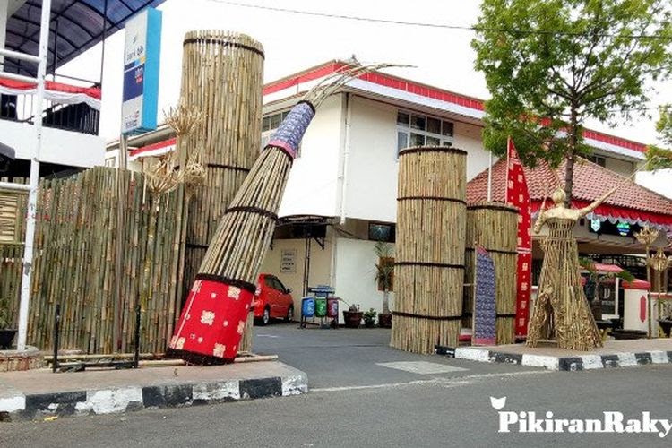 20 Koleski Terbaru Dekorasi  Gapura Dari  Bambu  Panda Assed