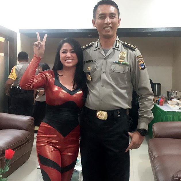 Model Anak Pake Baju Polisi Untuk Editing : 71 Gambar Anak ...