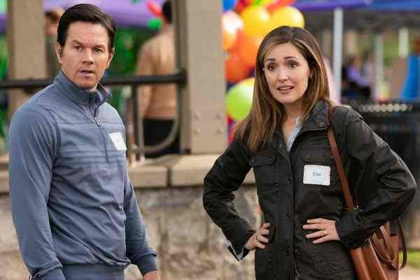 Netflix has unleashed a terrific lineup of the absolute best comedies that you can watch right now! 19 Best English Comedy Movies On Netflix India 2021 Just For Movie Freaks