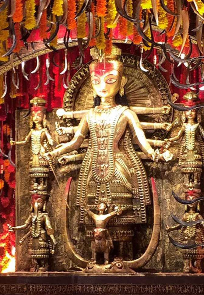 Durga Puja : Stunning, creative pics from the pandals in West Bengal