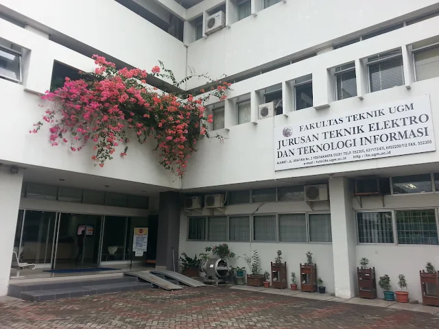 Departemen Teknik Elektro dan Teknologi Informasi UGM: Pusat Pengetahuan dan Inovasi di Bidang Teknologi