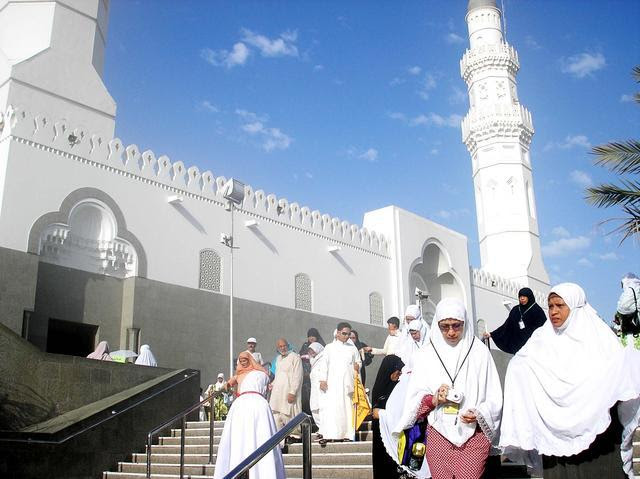 Masjid Qiblatain, Satu-satunya Masjid dengan 2 Kiblat 