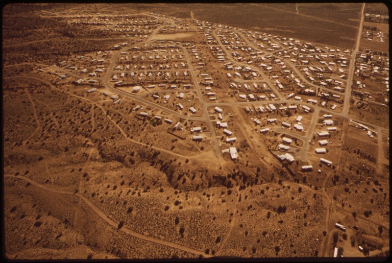 File:URBAN SPRAWL OUTSIDE RENO - NARA - 553125.tif