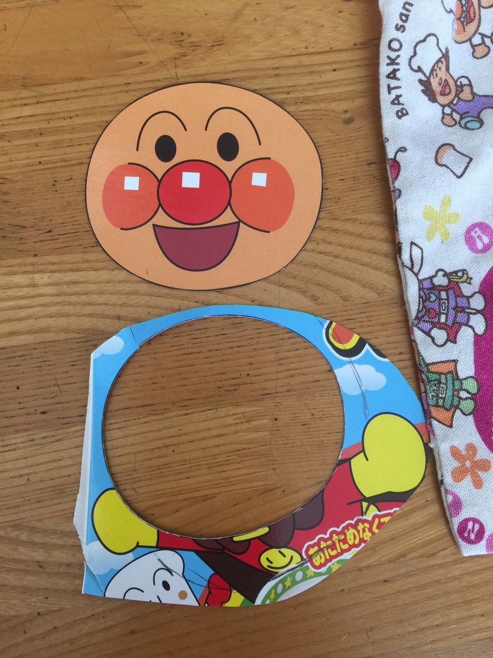 ぜいたくアンパンマン 型紙 ダウンロード 最高のぬりえ