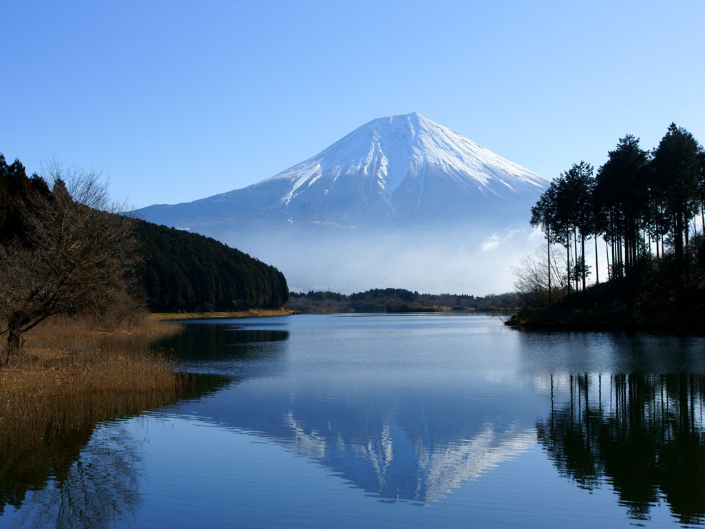 最高の富士山 壁紙 フリー アニメ画像