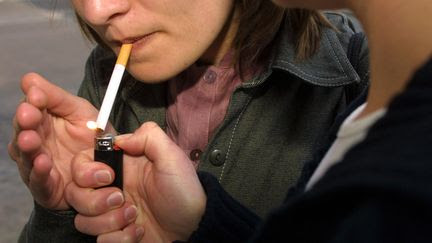 De plus en plus d'enfants et d'adolescents intoxiqués par des produits à la nicotine et au tabac, alerte l'Anses