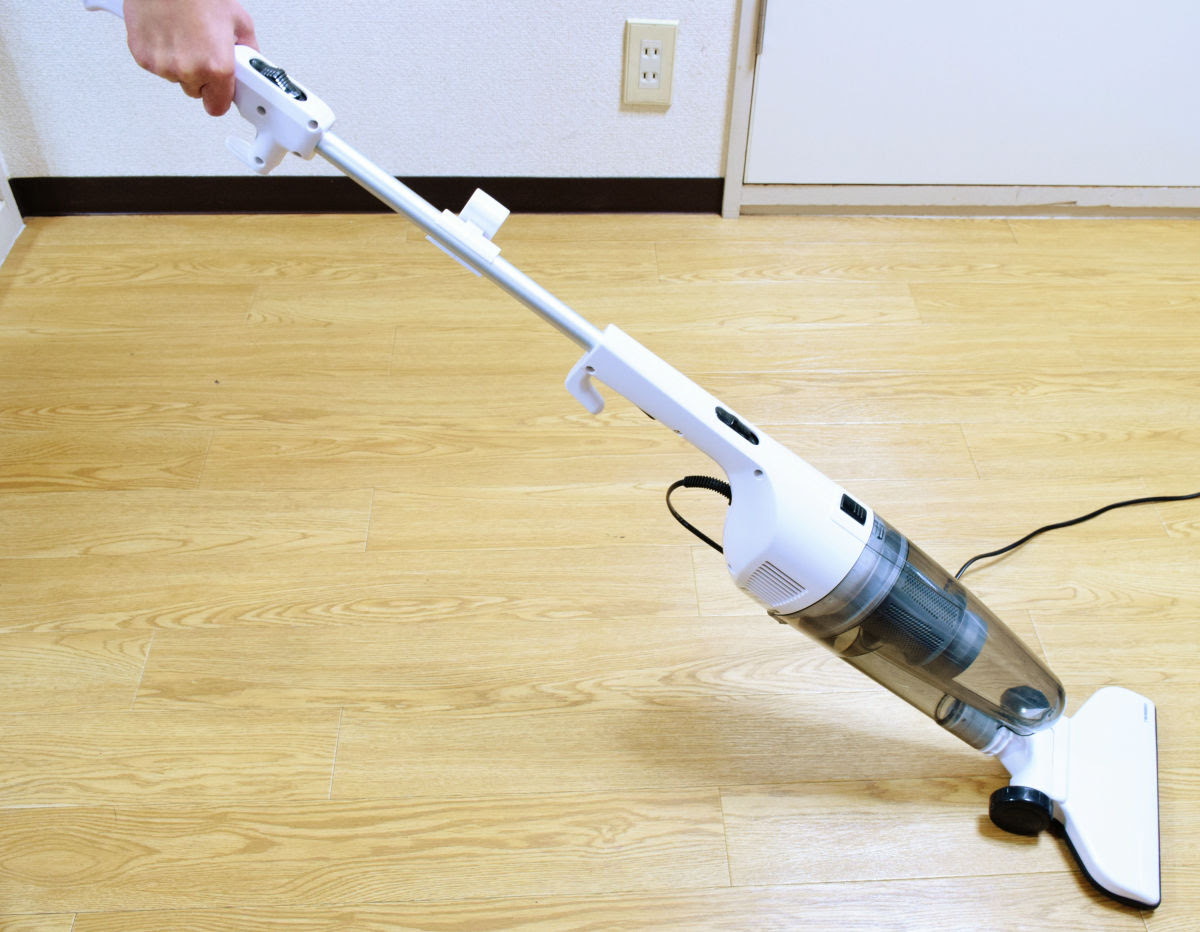 Twinbird corporation, founded in 1951, is a manufacturer of household electric products with headquarters in tsubame city, niigata prefecture, japan. Cyclone Vacuum Cleaner Twinbird Tc E123sbk Review Available Within 3000 Yen Review Gigazine