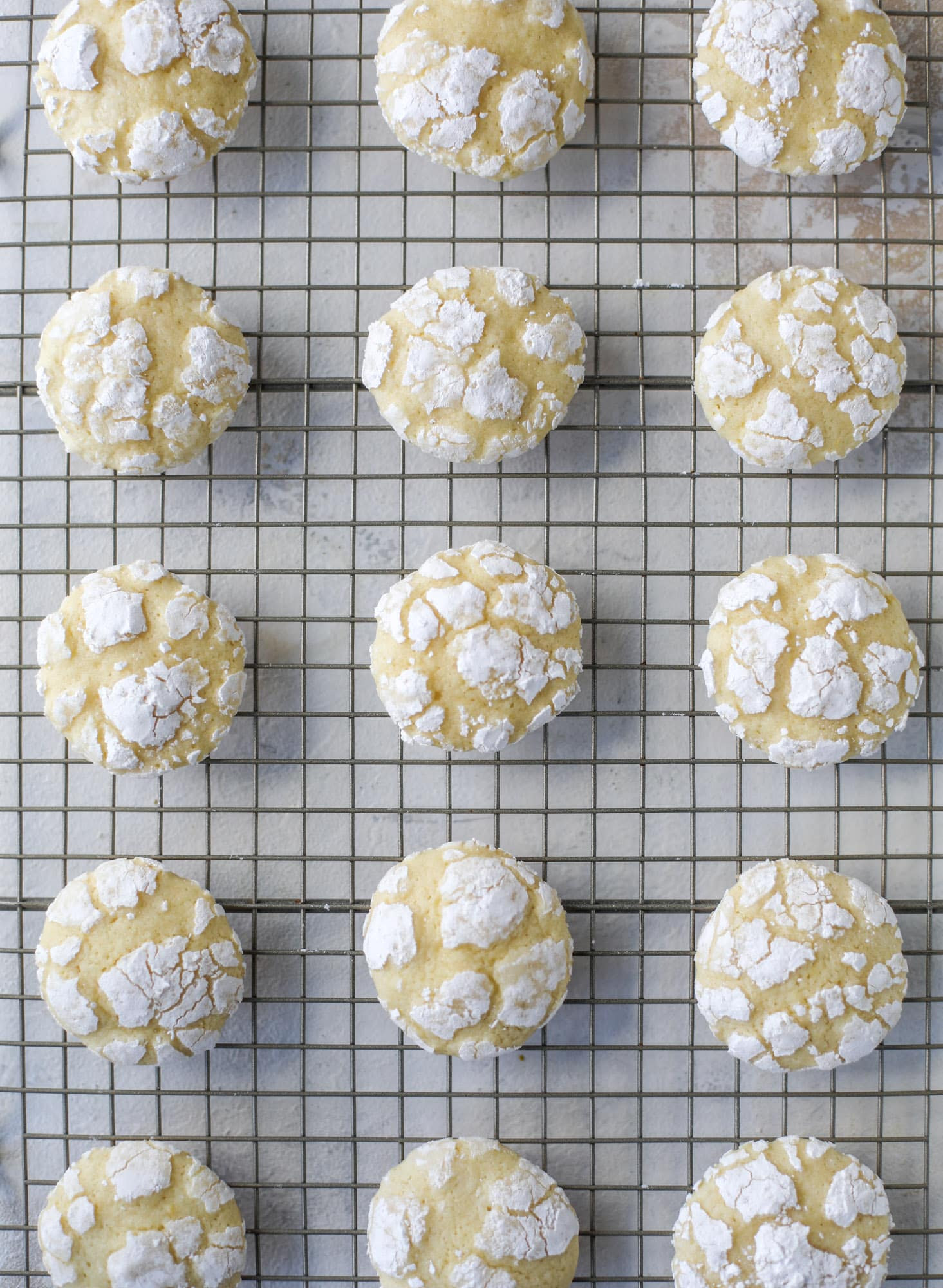 Choose from favorites like lemon bars, brownies, cheesecake bars, and more. Lemon Crinkle Cookies Lemon Crinkle Cookie Recipe
