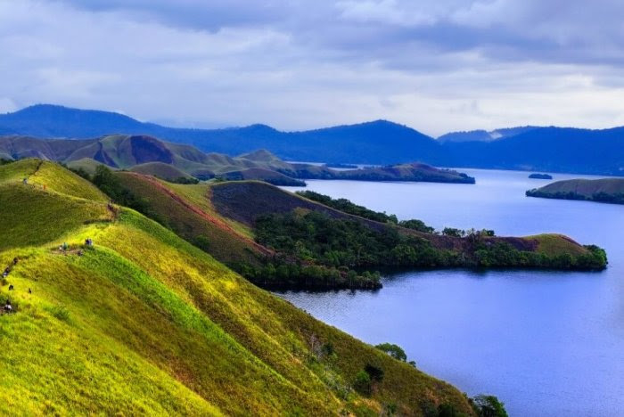 Gambar  Pemandangan Alam  Papua 