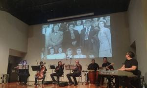 Durante la presentación de El rescate en México, los hermanos Castellanos y un grupo de músicos interpretaron las canciones del documental utilizado instrumentos pertenecientes a personas que vivieron durante el Holocausto.