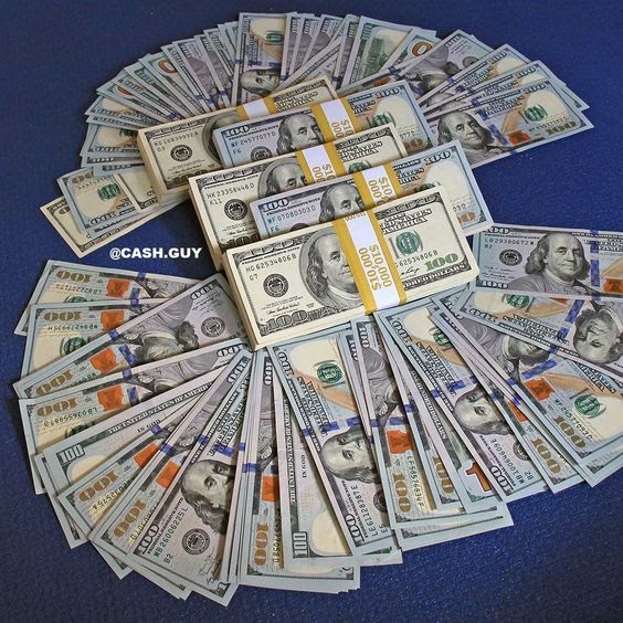Download 11289+ Money Stack Mockup Free Download Free