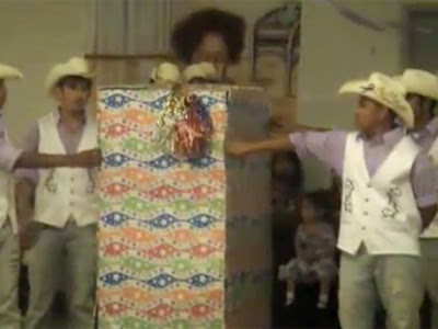 They can mix drinks with berries, mango, kiwi, lemon, orange, or lime! Personalized Gifts Quinceanera Surprise Gift Ideas