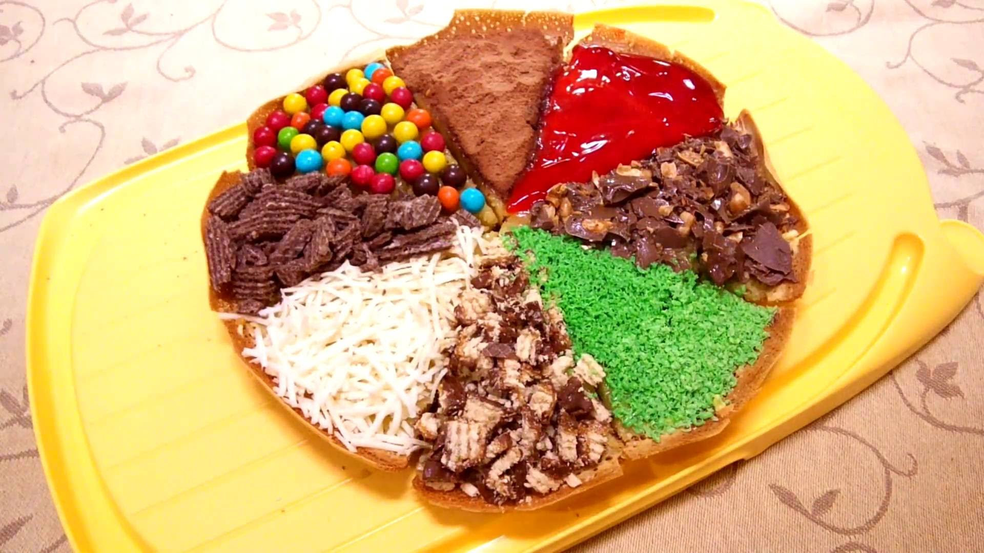 Kue yang satu ini berbentuk seperti kue dadar dan biasa dijual di pinggir jalan. Cara Membuat Martabak Manis Empuk Kekinian Usaha Rumahan
