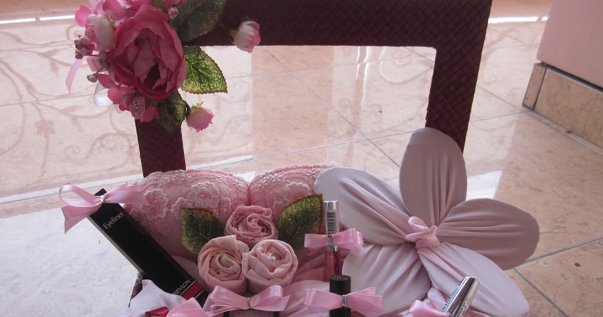 Contoh Hiasan Hantaran - Gamis Murni