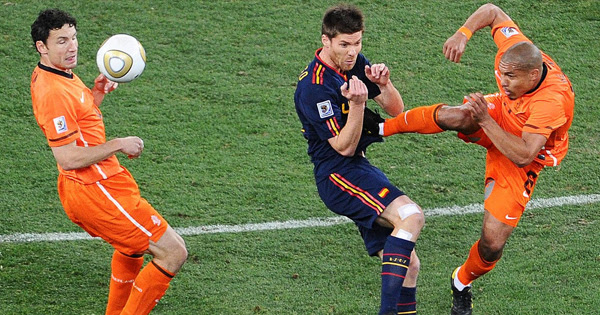 See actions taken by the people who manage and post content. Composition Espagne Pays Bas 13 Juin 2014 Coupe Du Monde Football