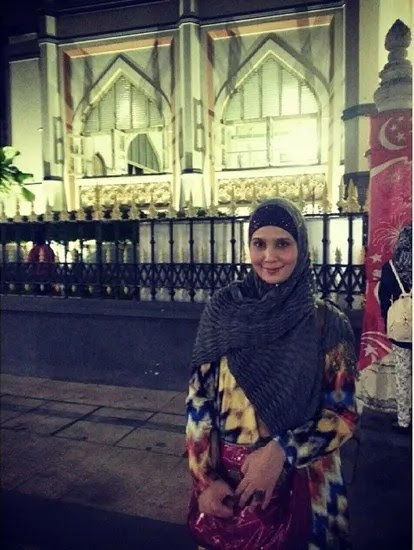 15 GAMBAR)Arni Nazira Yang Semakin Jelita  PenaMerah