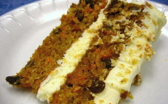 In this video, i am making paula deen's ooey gooey butter cake. Carrot Cake Recipes Paula Deen Cake Recipes