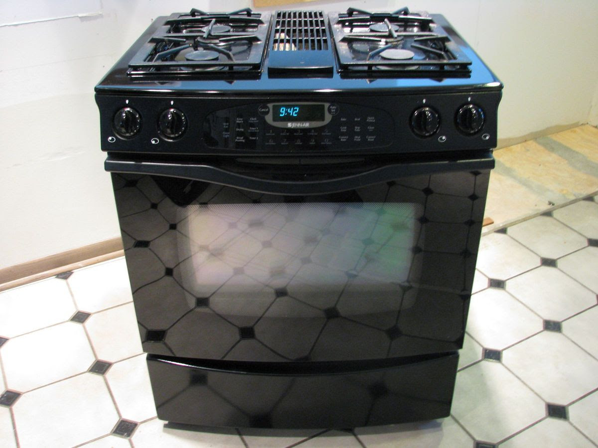 This range is equipped with a dual range blower. Jenn Air Dual Fuel Downdraft Slide In Range Jds9860