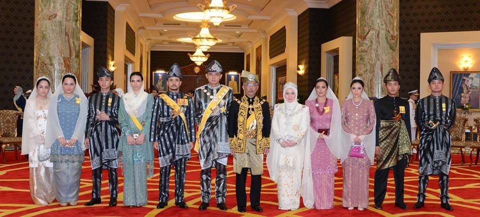 tengku aishah sultan ahmad shah
