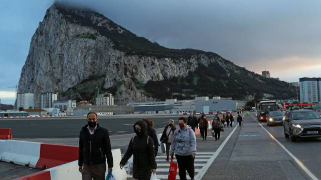 Gibraltar ultima la supresión del control fronterizo con España