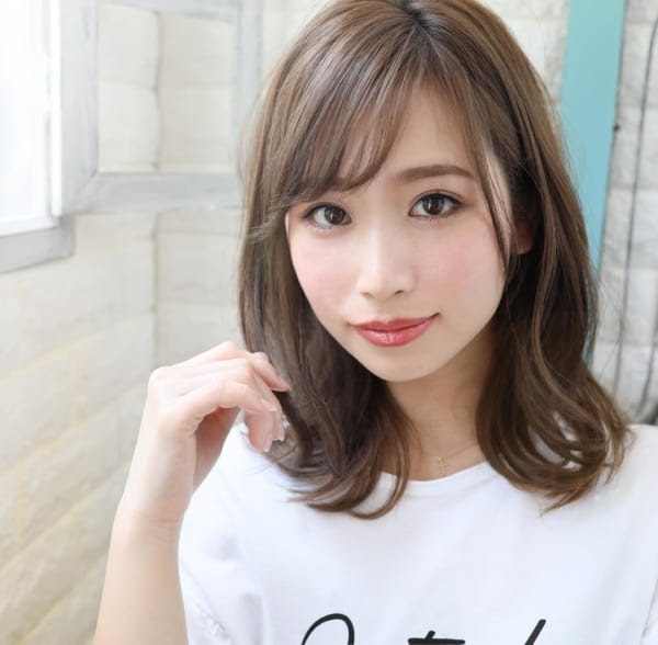 ストレート 女子 可愛い 前髪 カット の最高のコレクション 人気のヘアスタイル