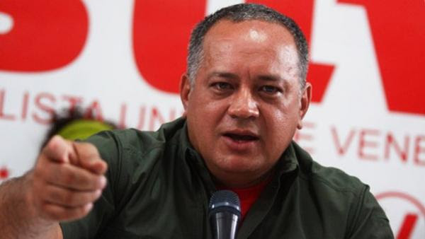 A estar alertas llama Diosdado Cabello