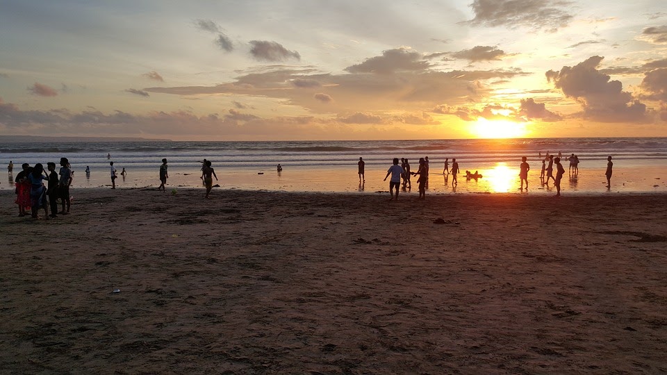  Gambar  Sunset Di Pantai  Kuta Bali AR Production