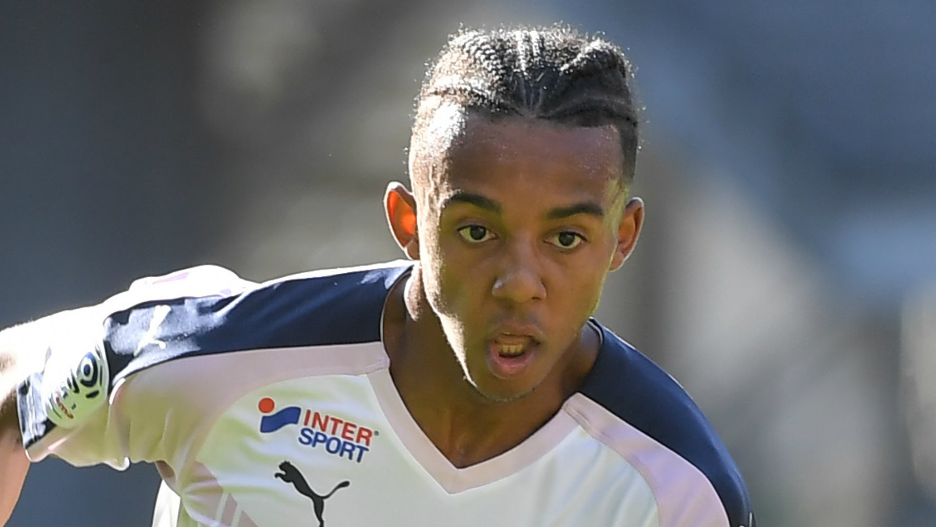 Sevilla defender jules kounde is a top transfer target for chelsea (image: Sevilla Make Sixth Signing As Kounde Arrives From Bordeaux