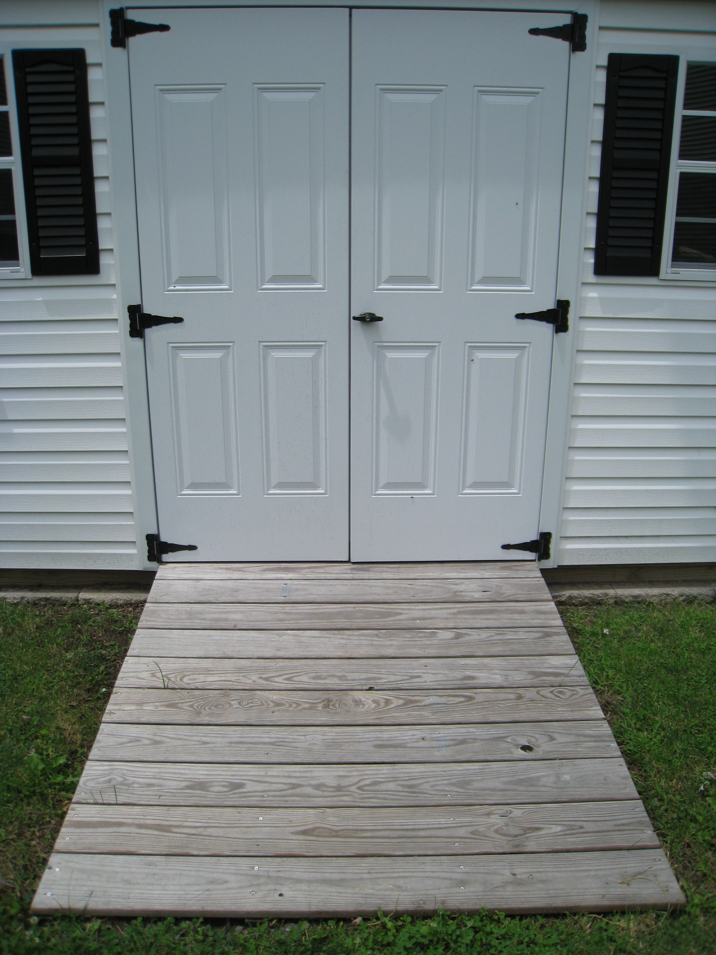 Ham: Building a folding shed ramp Learn how