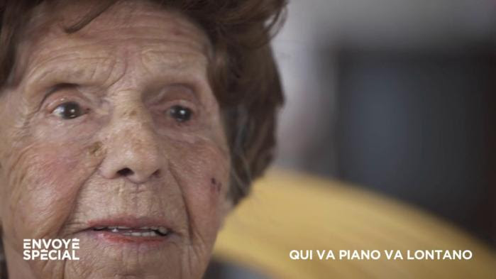 VIDEO. "Je suis toujours en vie, avec le piano" : à 108 ans, Colette Maze joue encore au moins quatre heures par jour