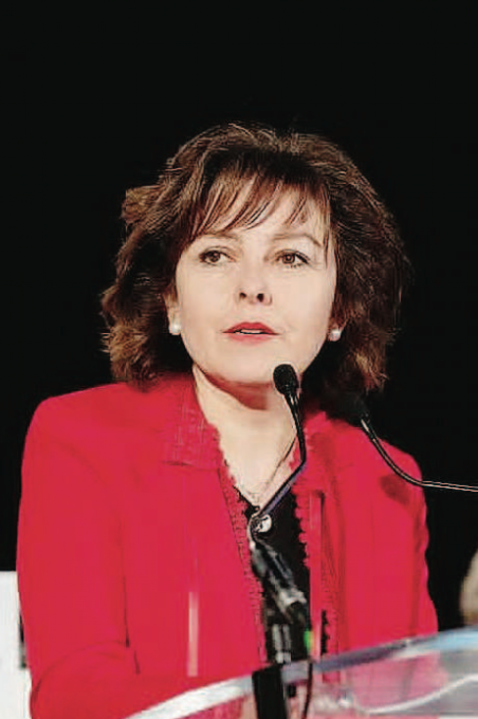Carole delga est présidente de la région occitanie et représente les régions françaises au gifas, le groupement des industries françaises aéronautiques et spatiales. Carole Delga Une Votation Citoyenne Aura Lieu Sur L Alimentation En Octobre Prochain Pcf Fr