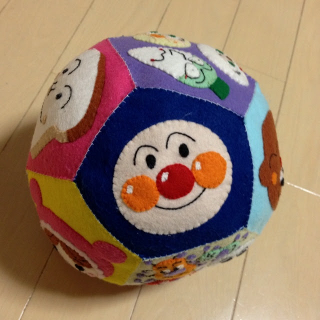子供向けぬりえ ラブリーアンパンマン フェルト 型紙 無料