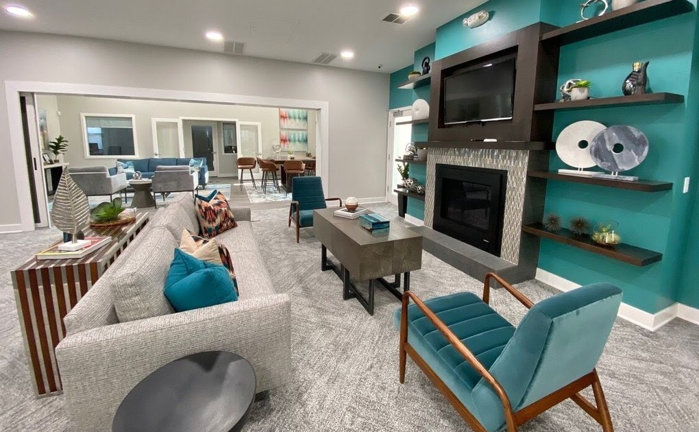 607 Meaning In Text - 607-623 E Gundersen Dr, Carol Stream ...
