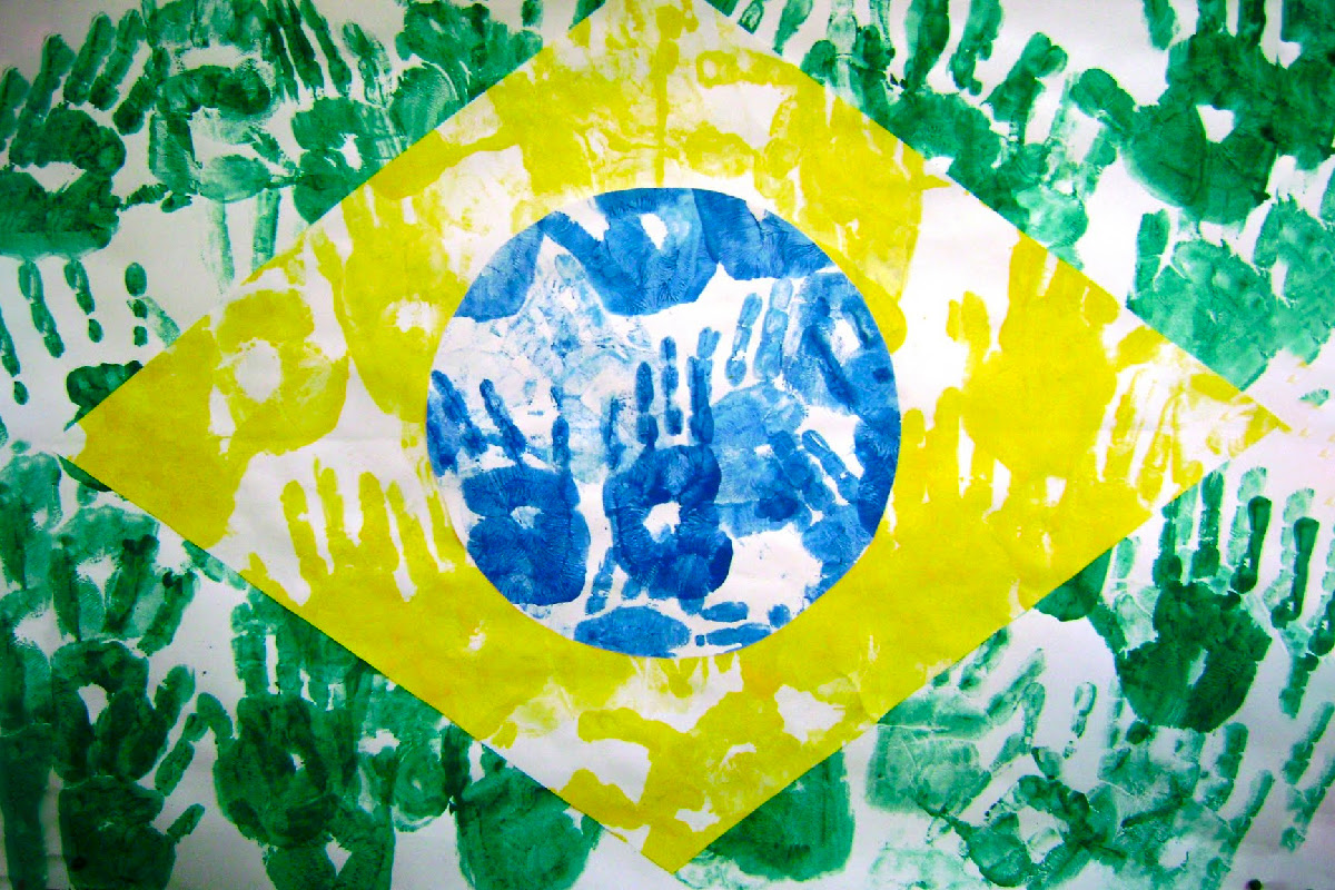 11-06-2019-brasil-soberano-maos-bandeira_redebrasilcultural_itamaraty.jpg