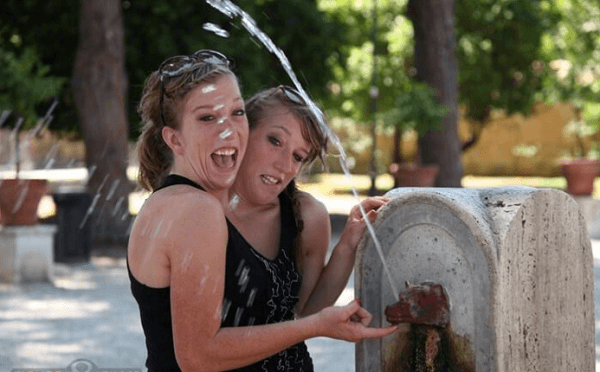 Abby And Brittany Hensel Restroom - 6 Oldest Living ...
