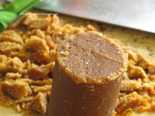 Nasi Lemak Lover: Kuih Ketayap (Crepe with sweet coconut 