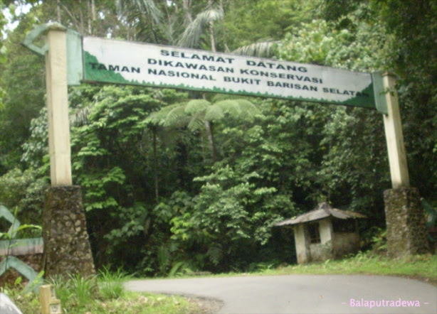visit lampung 2010 PARIWISATA