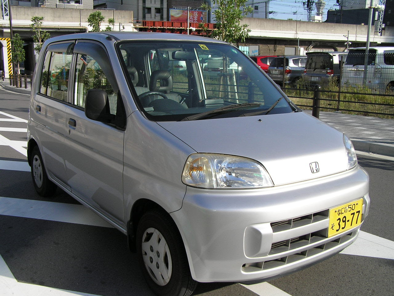 車 ライフ 中古 Kuruma