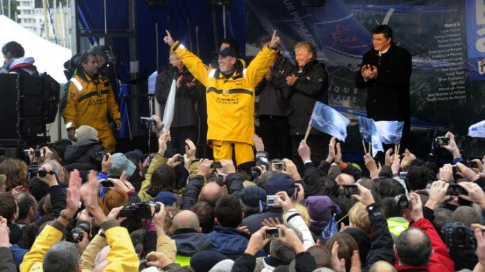 Route du Rhum : le défi original de Loïck Peyron