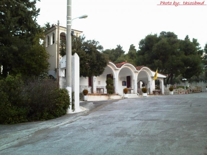 Φόβους για εμπρησμό εκφράζουν οι κάτοικοι σε σταμάτα και ροδόπολη, καθώς, όπως λένε, πίσω από την κόλαση που απείλησε τους ίδιους και σε πολλές περιπτώσεις κατέστρεψε περιουσίες. I N Agia Triada Rodopolhs Rodopolh