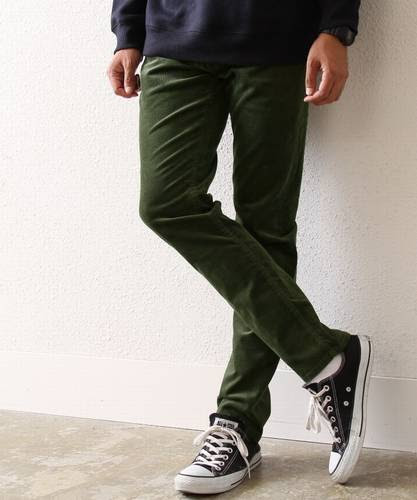 これまでで最高の緑 パンツ コーデ メンズ ファッショントレンドについて