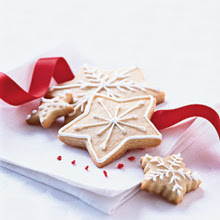 Christmas cookies or christmas biscuits are traditionally sugar cookies or biscuits (though other flavours may be used based on family traditions and individual preferences) cut into various shapes related to christmas. Christmas Cookies Food Ireland Irish Recipes