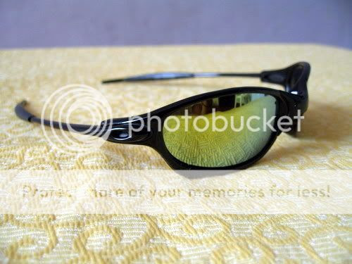 JUAL KACAMATA  REPLIKA  OAKLEY 