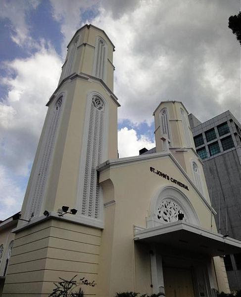 Masses are all in english with many times to choose from. Katedral Katolik St John Kuala Lumpur