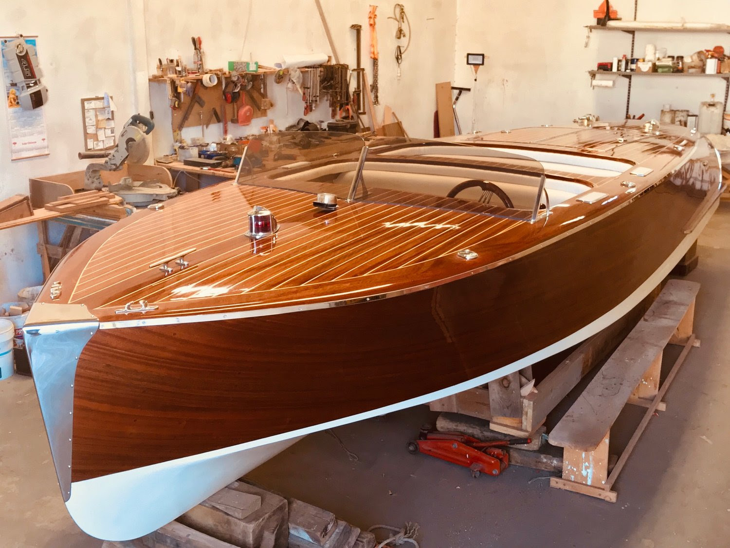 I've begun another budget diy project, a 6ft x 12ft homemade pontoon boat. Barrelback Custom 19 Classic Wooden Boat Plans